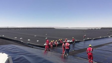 Expertos aseguran que fue un error paralizar la extracción de litio a través de piscinas